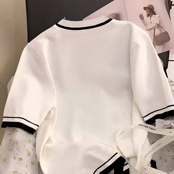 Multicolor Casual Women's Pearl Decor Round Neck Short Sleeve Knit T-Shirt - Picture 2 of 4